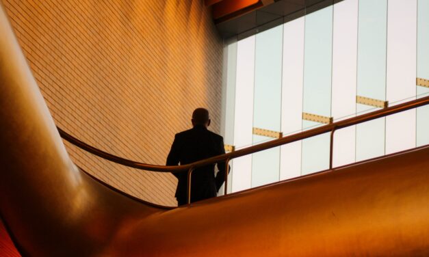 3 Tips for Creating Trust in Organizational Leaders